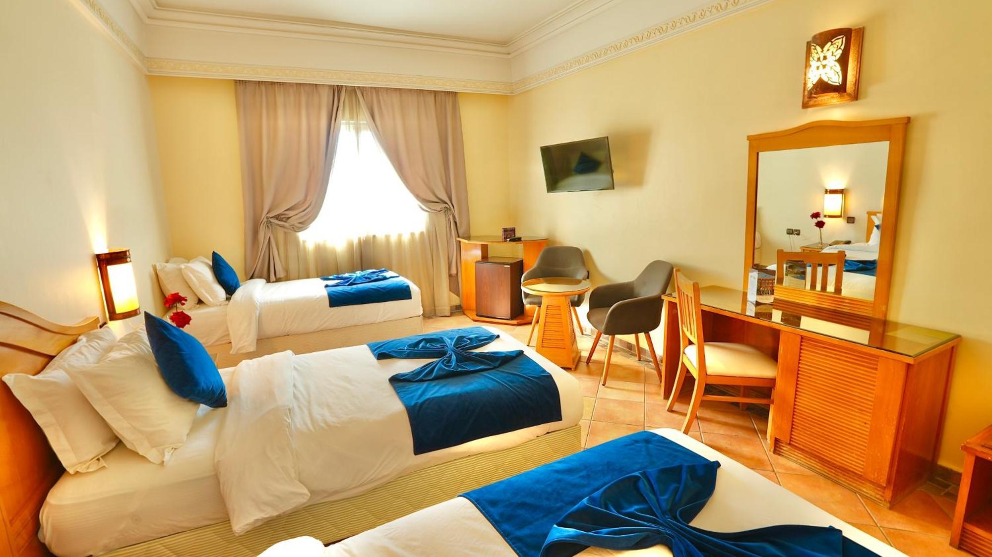 Hotel Menzeh Dalia Meknesz Kültér fotó